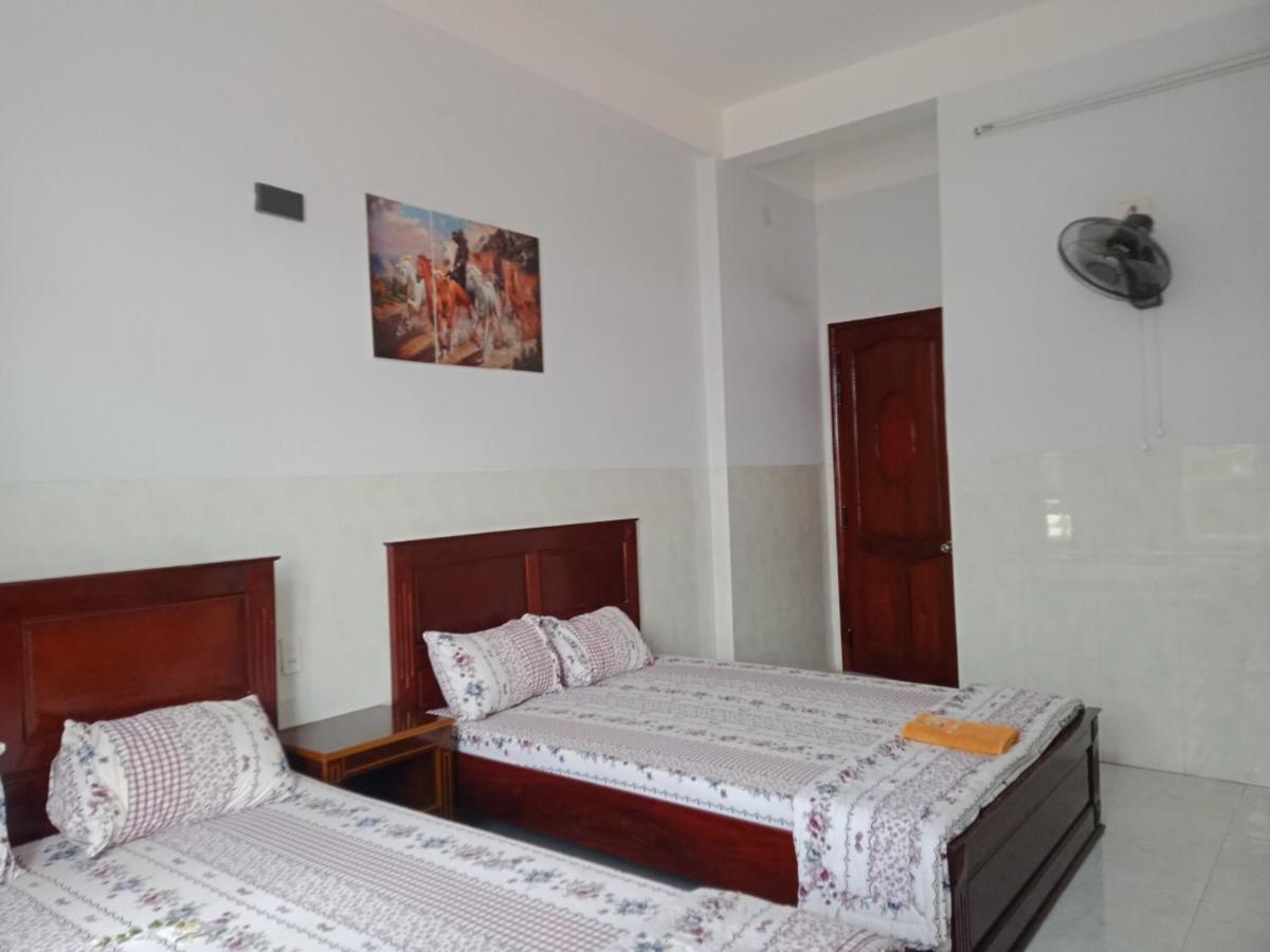 Nha Nghi Gia Lam 2 An Nhon Екстериор снимка